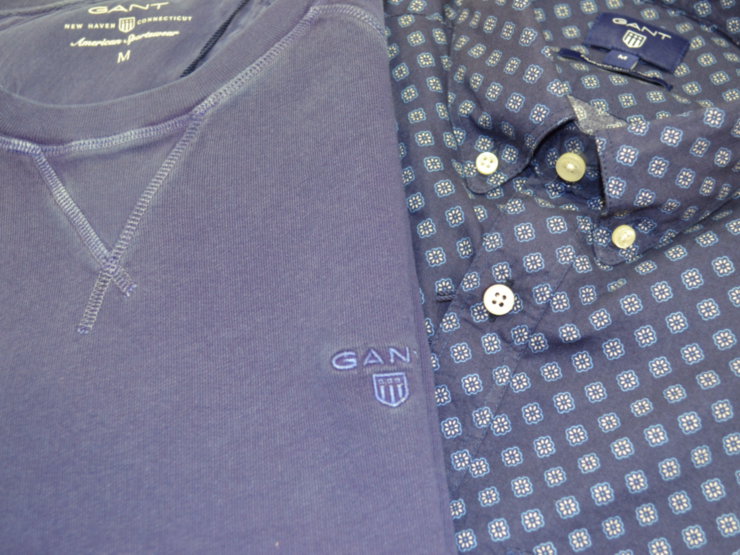 Felpa Gant in puro cotone delavé e camicia popeline stampata Gant