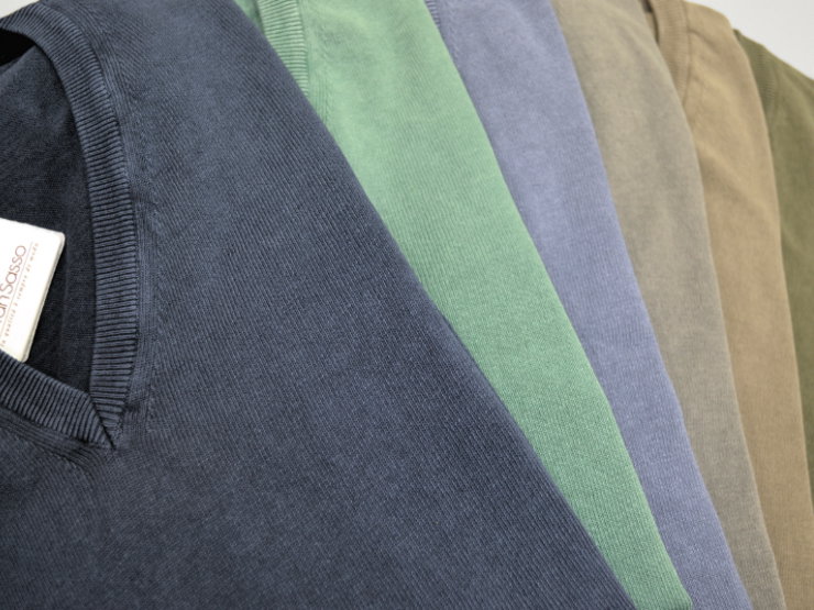 Pullover slim fit Gran Sasso Vintage in cotone delavé; disponibile in un'ampia gamma di colori