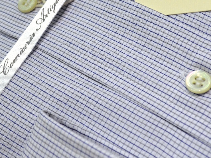 Camicia artigianale Taccaliti in puro cotone doppio ritorto, fantasia a quadretti, con collo italiano